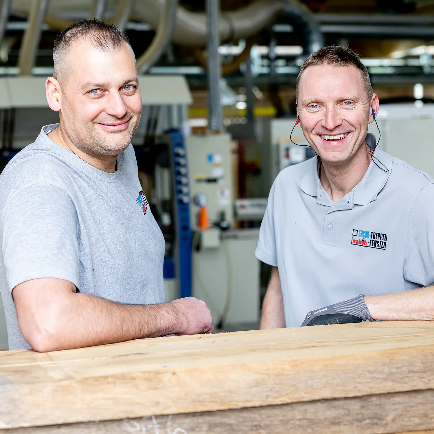 fuchs treppen holztreppe werkstatt eichenbohle team besprechung