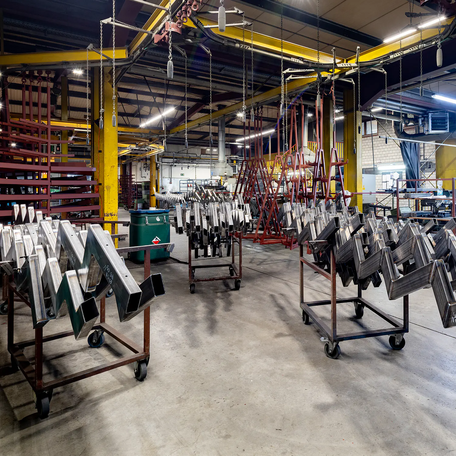 fuchs treppen stahlbau werkstatt stahlwangen treppenteile fertigung