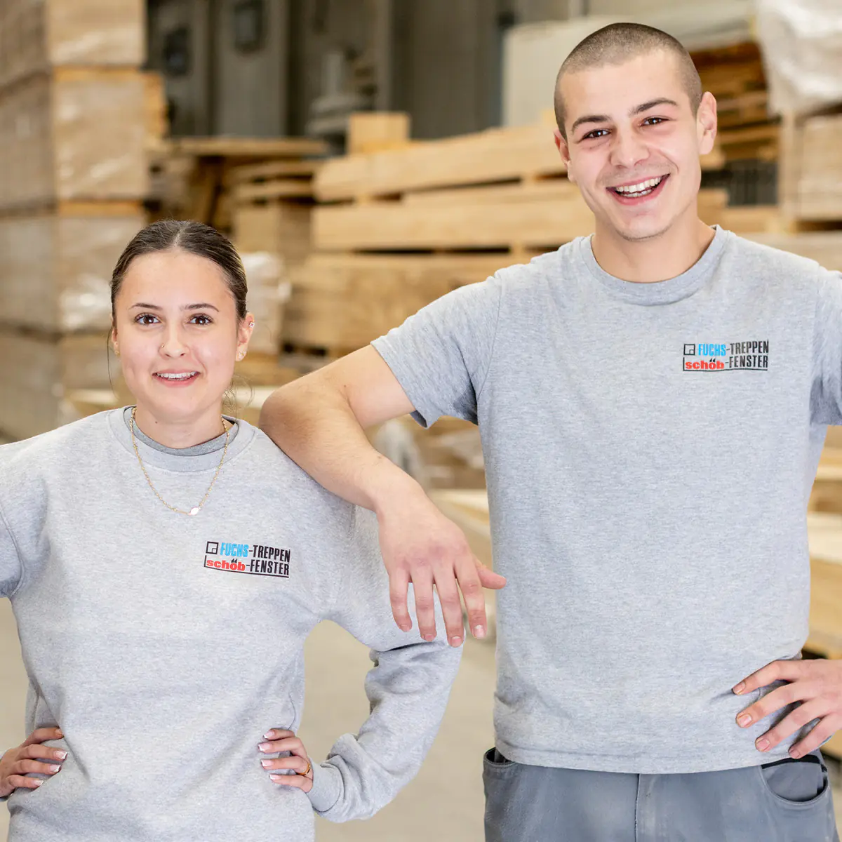 fuchs treppen team azubis werkstatt holzlager portrait